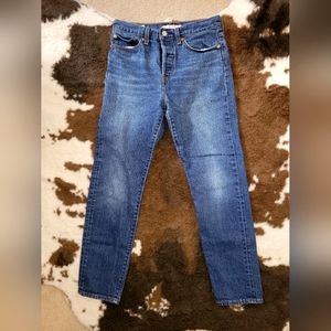 Dark Wash Levi's Wedgie Jean